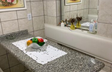 Compro apartamento em Camboriú e dou de entrada esse apartamento em Brusque + dinheiro