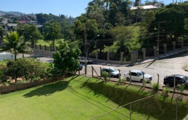 Compro apartamento em Camboriú e dou de entrada esse apartamento em Brusque + dinheiro