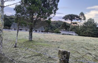 Terreno a Venda em Condomínio em Rancho Queimado
