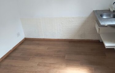 Casa a Venda em Forquilhas de