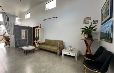 Vendo Casa á600 metros da paia de Pereque