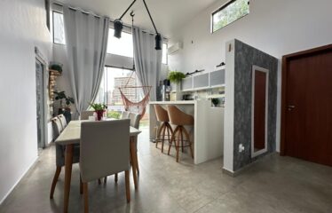 Vendo Casa á600 metros da paia de Pereque