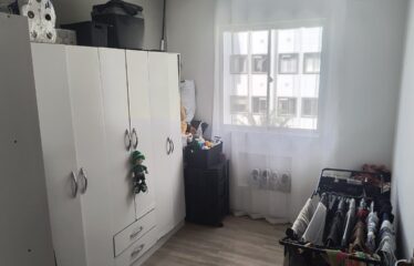 Apartamento a Venda em Biguaçu com 3 quartos