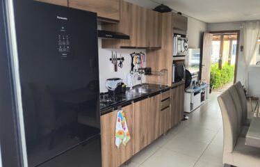 Casa a Venda em Biguaçu em Condomínio fechado