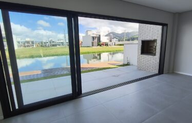 CASA EM CONDOMÍNIO FECHADO (DELTAVILLE AQUA)