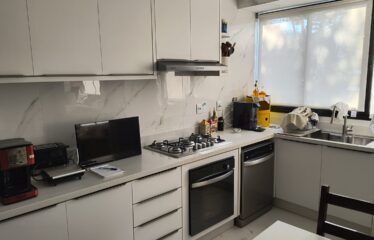 Casa em Condomínio a Venda na Carvoeira