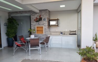 Cobertura Exclusiva com Vista Panorâmica e Terraço Gourmet
