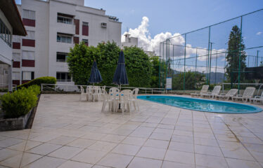 Apartamento com 1 quarto e 47m² à venda em Carvoeira, Florianópolis.