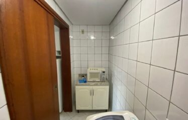 Apartamento com 1 quarto e 47m² à venda em Carvoeira, Florianópolis.